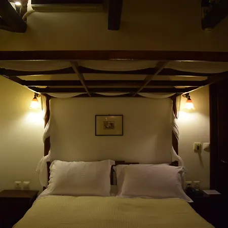 Eos - Authentic Experience Guest house