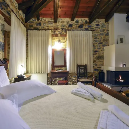 Eos - Authentic Experience Guest house Skiti