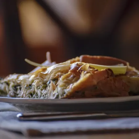 Eos - Authentic Experience 3*